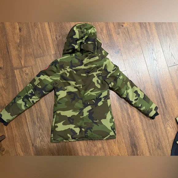 New without tags Canada Goose Rideau Hooded parka down camouflage size medium - Picture 12 of 16